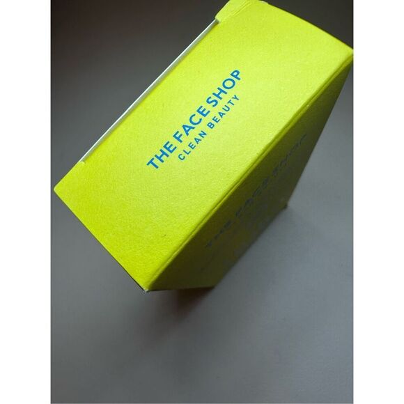 THE FACE SHOP Hydro Sun Barrier 2-in-1 Sunscreen & Moisturizer, SPF 45 - Picture 7 of 7